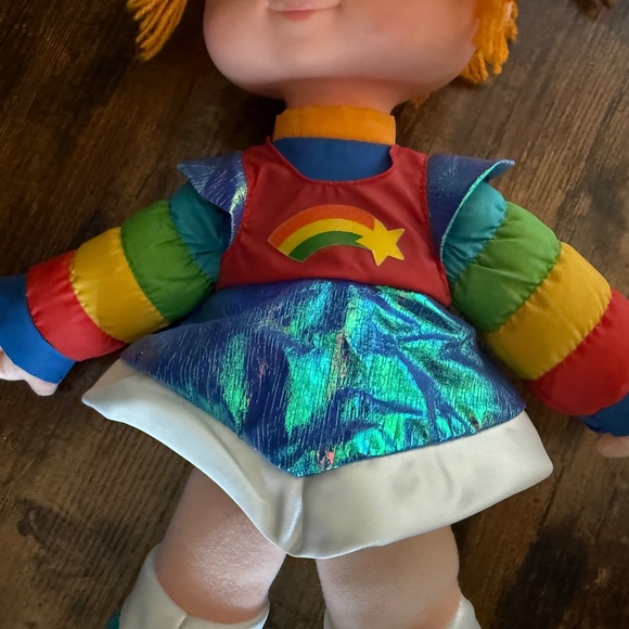1983 Hallmark Cards Inc. Rainbow Brite Doll - Picture 9 of 11